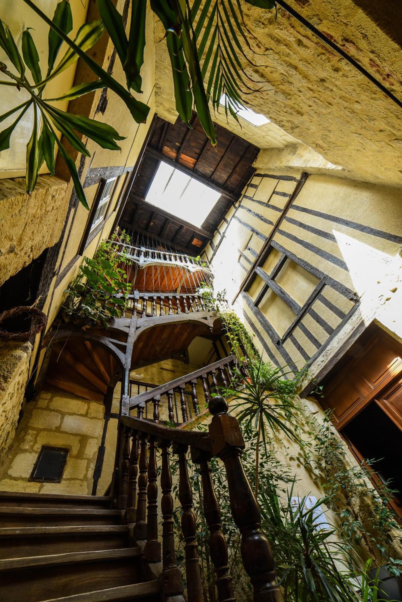 Amani Hostel Ла-Реоль Екстер'єр фото